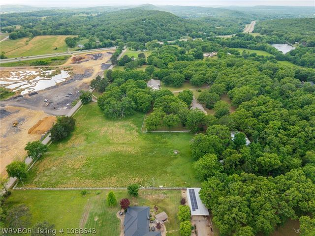 2904 Cedar Valley Drive, Greenwood, AR 72936