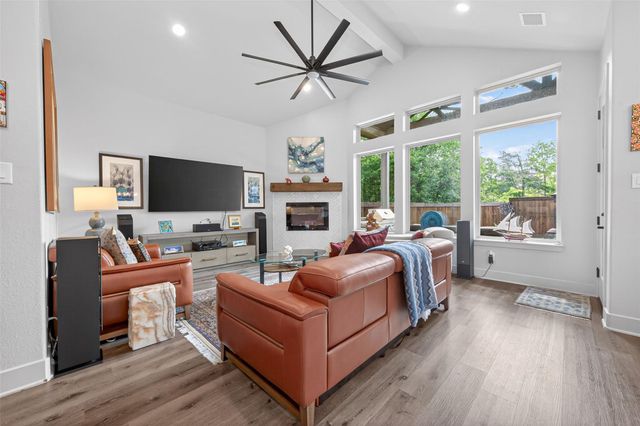 9979 Pebble Glen Drive, Conroe, TX 77304