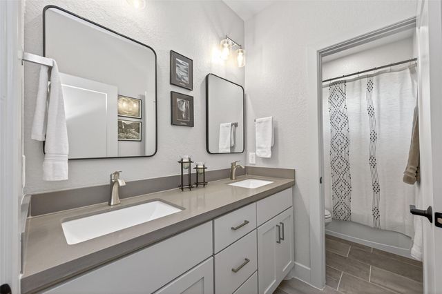 9979 Pebble Glen Drive, Conroe, TX 77304