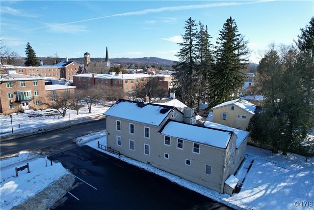 15 Sullivan Street, Cazenovia, NY 13035