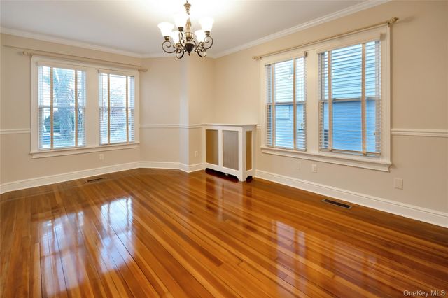 147 Beekman Avenue 1st Floor, Sleepy Hollow, NY 10591