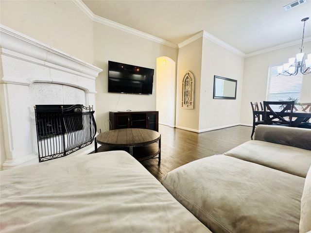 1041 Lone Ivory Trail, Arlington, TX 76005