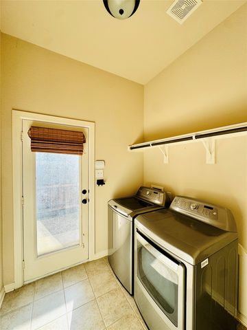 1041 Lone Ivory Trail, Arlington, TX 76005