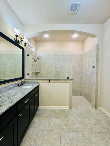 1041 Lone Ivory Trail, Arlington, TX 76005