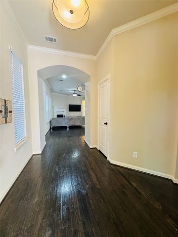 1041 Lone Ivory Trail, Arlington, TX 76005