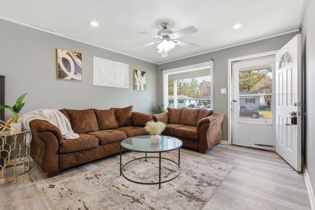 1013 Graham Avenue, North Little Rock, AR 72117