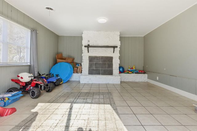 1013 Graham Avenue, North Little Rock, AR 72117