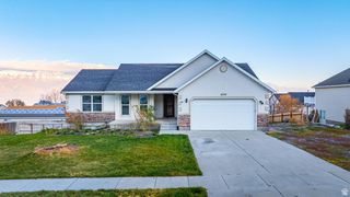 4076 S LAKE VISTA DR, Saratoga Springs, UT 84045