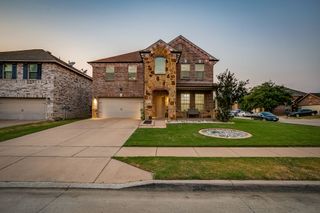 8737 Noontide Drive, Fort Worth, TX 76179