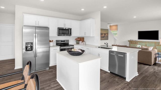 322 Hartfield Avenue, Raeford, NC 28376