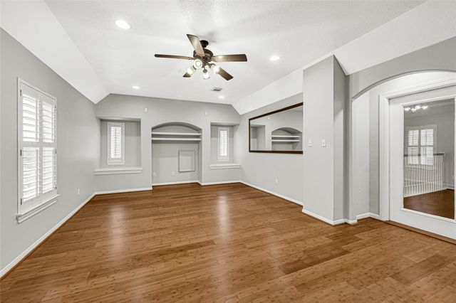 8619 Arranmore Lane, Houston, TX 77095