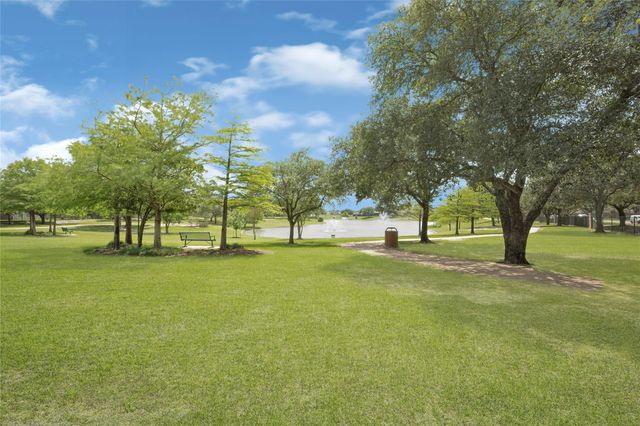 8619 Arranmore Lane, Houston, TX 77095