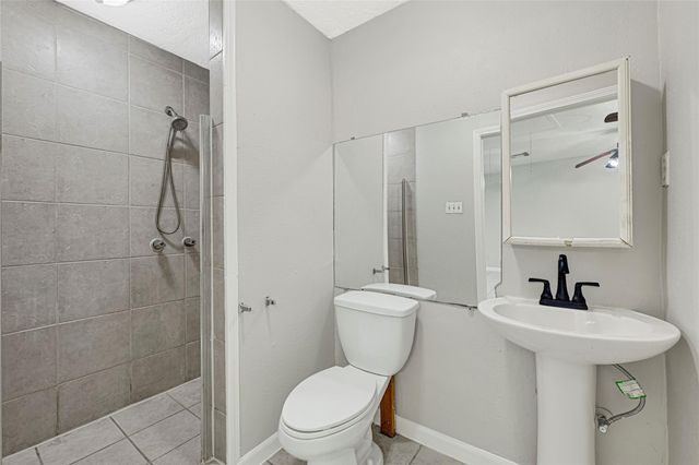 8619 Arranmore Lane, Houston, TX 77095