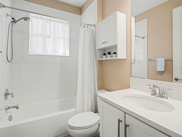 15576 SANTA POLA DRIVE, Wimauma, FL 33598