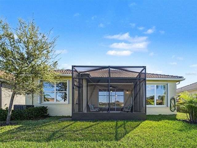 15576 SANTA POLA DRIVE, Wimauma, FL 33598