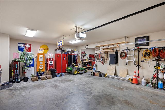 10092 Laura Street, Danville, AR 72833