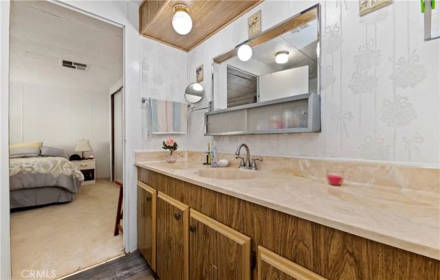 950 California St 49, Calimesa, CA 92320