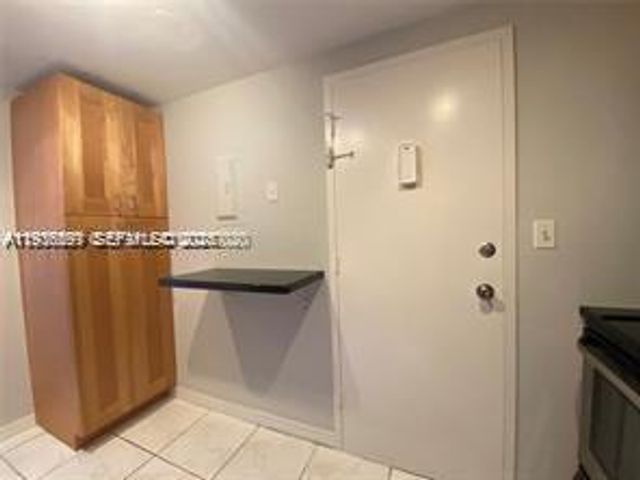 1865 E 79th St Cswy 10M, North Bay Village, FL 33141