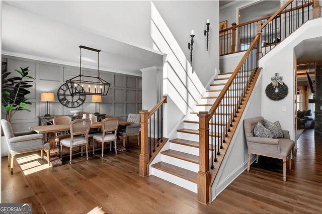 12630 Silver Fox Court, Roswell, GA 30075