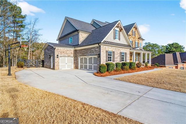 12630 Silver Fox Court, Roswell, GA 30075