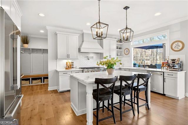 12630 Silver Fox Court, Roswell, GA 30075