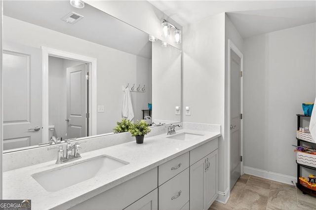 12630 Silver Fox Court, Roswell, GA 30075