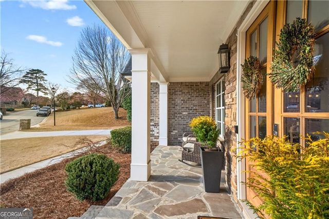 12630 Silver Fox Court, Roswell, GA 30075