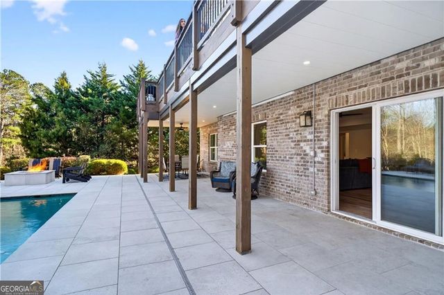 12630 Silver Fox Court, Roswell, GA 30075