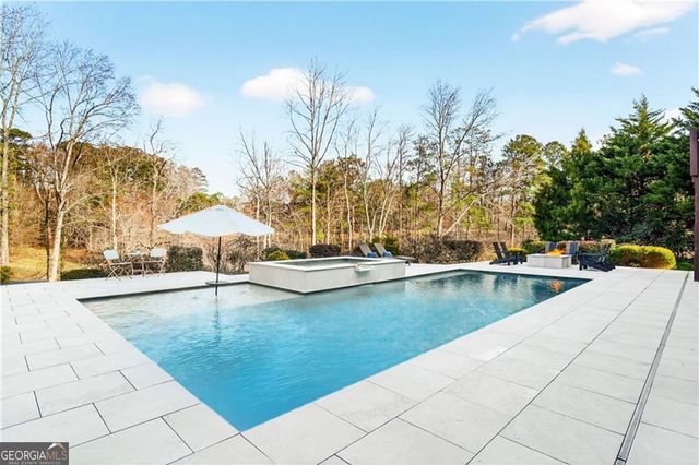 12630 Silver Fox Court, Roswell, GA 30075