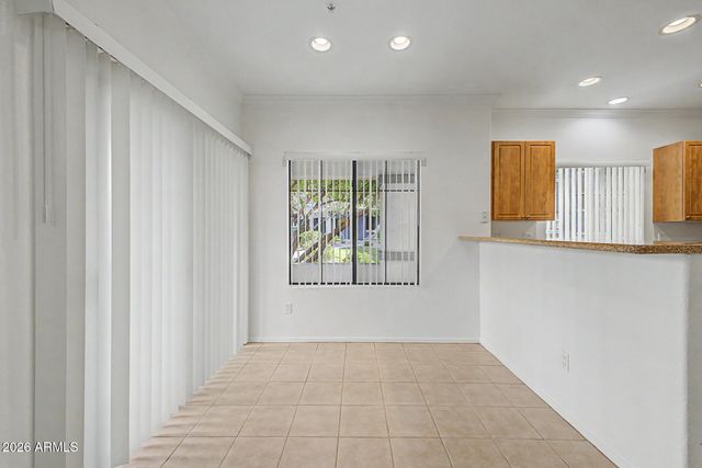 295 N RURAL Road 142, Chandler, AZ 85226