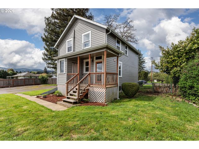 51738 Sw OLD PORTLAND Rd, Scappoose, OR 97056