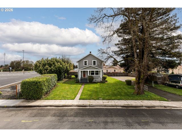 51738 Sw OLD PORTLAND Rd, Scappoose, OR 97056