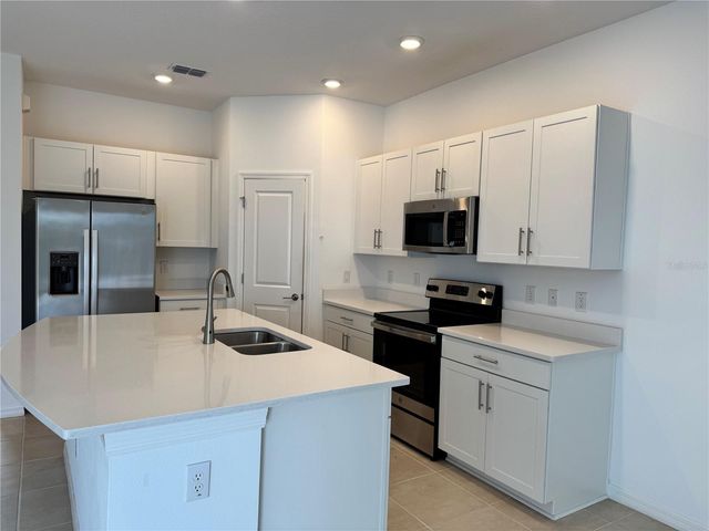 11751 GLENSIDE TERRACE, Palmetto, FL 34221