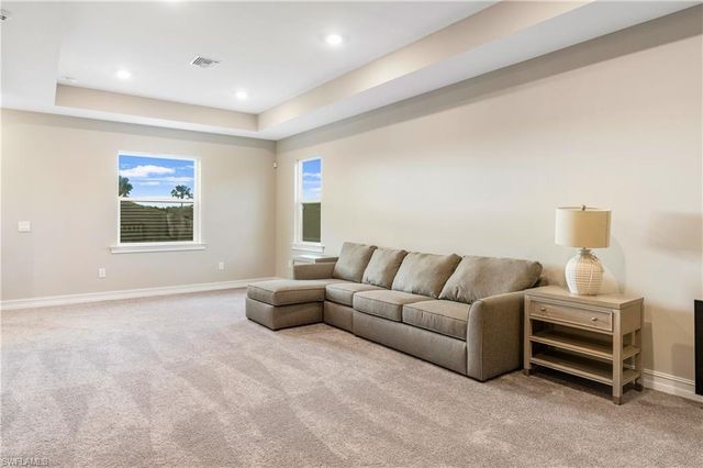 14586 Kelson CIR, Naples, FL 34114