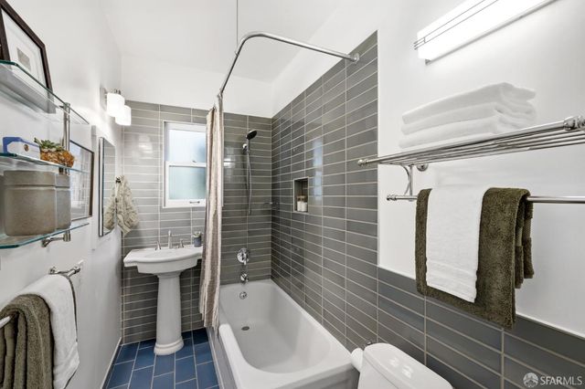 158 Carmel Street, San Francisco, CA 94117