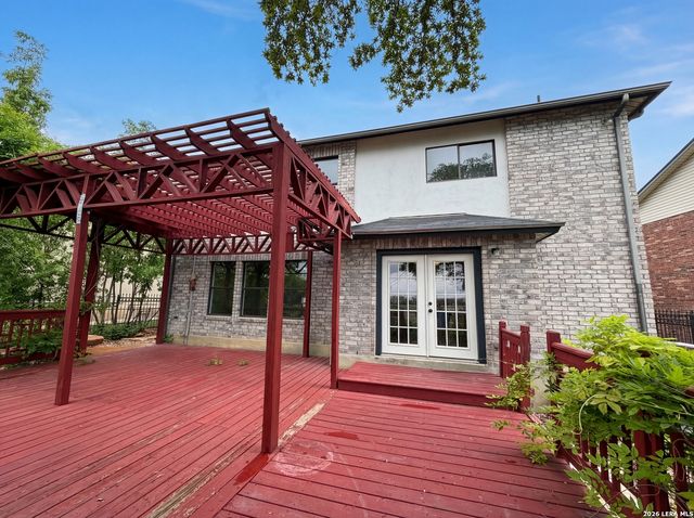 18625 WOODED CRK, San Antonio, TX 78259