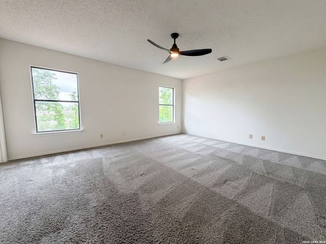 18625 WOODED CRK, San Antonio, TX 78259