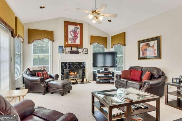 205 Mill Run, Fayetteville, GA 30214