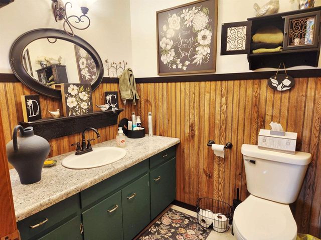 64 N ST JOSEPHS LANE, Fond Du Lac, WI 54935