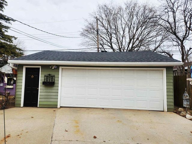 64 N ST JOSEPHS LANE, Fond Du Lac, WI 54935