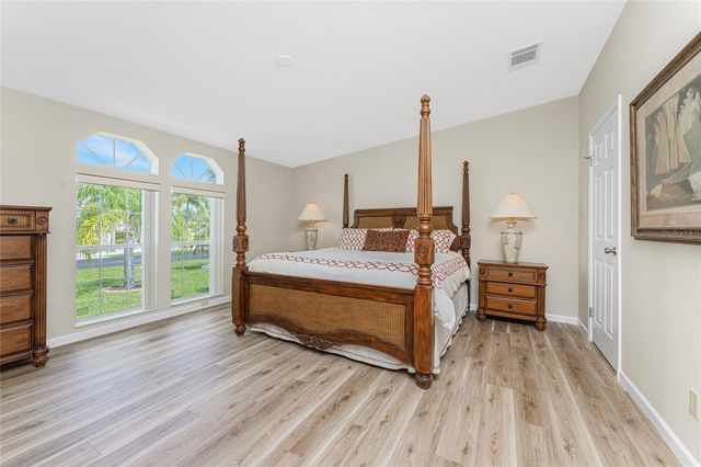 9210 PINEHAVEN WAY, Englewood, FL 34224