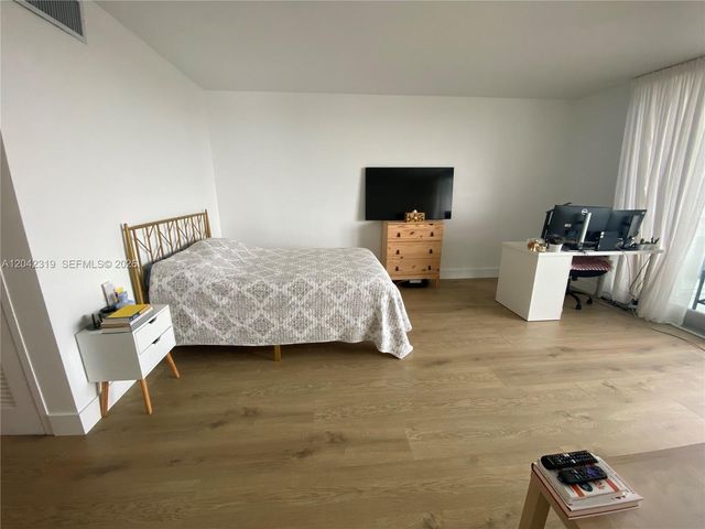 1000 W Avenue 531 531, Miami Beach, FL 33139