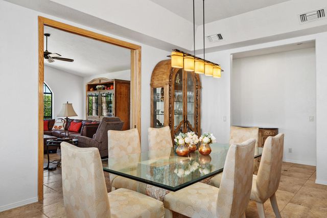 72550 Greenbriar Lane, Palm Desert, CA 92260