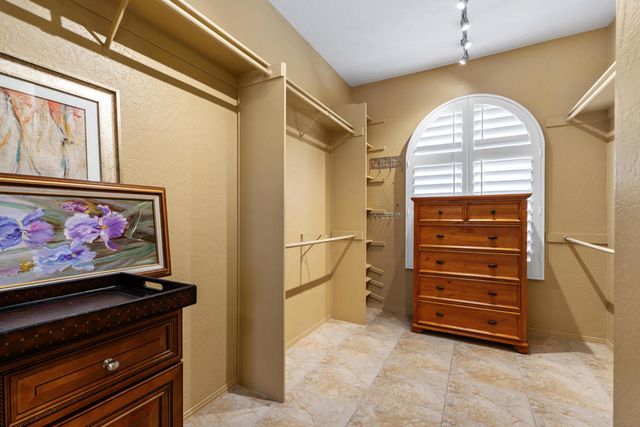 72550 Greenbriar Lane, Palm Desert, CA 92260