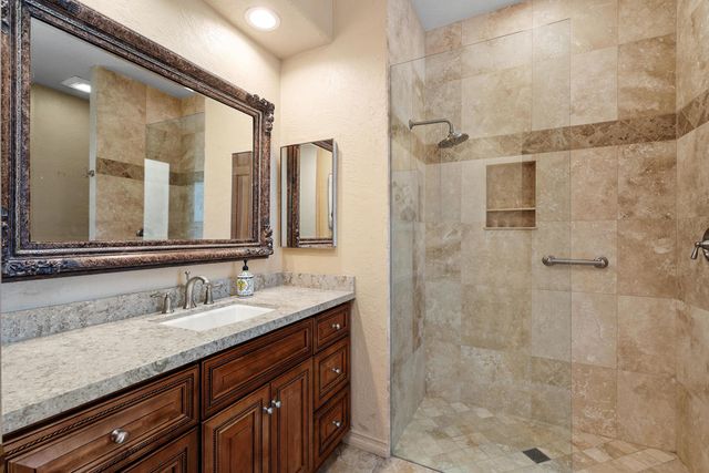 72550 Greenbriar Lane, Palm Desert, CA 92260