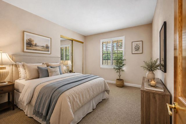 72550 Greenbriar Lane, Palm Desert, CA 92260