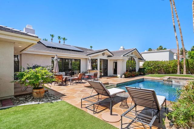 72550 Greenbriar Lane, Palm Desert, CA 92260