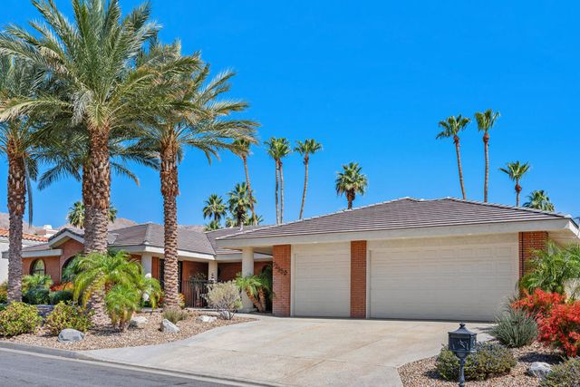 72550 Greenbriar Lane, Palm Desert, CA 92260