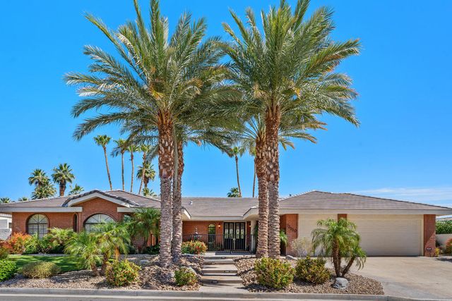 72550 Greenbriar Lane, Palm Desert, CA 92260
