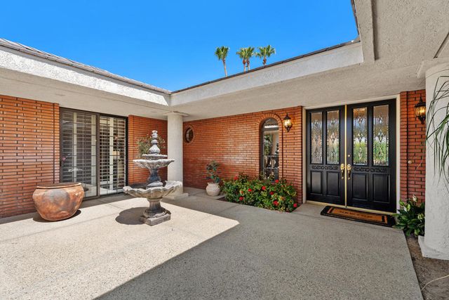 72550 Greenbriar Lane, Palm Desert, CA 92260